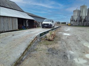 Pont-bascule Métallo-béton hors-sol 18 m - exploitation agricole - Eure-et-Loir (28)